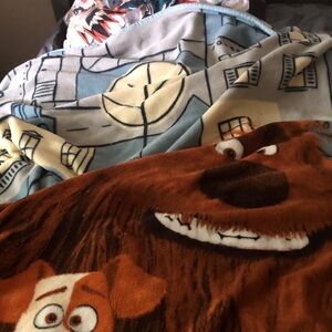 Animated Character Plush Throw Blanket in Brown and Light Blue